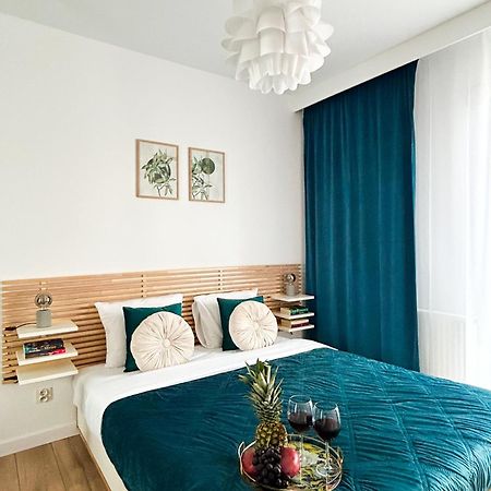 Lumina Stylish 3-Room Apart With Balcony Łódź Kültér fotó