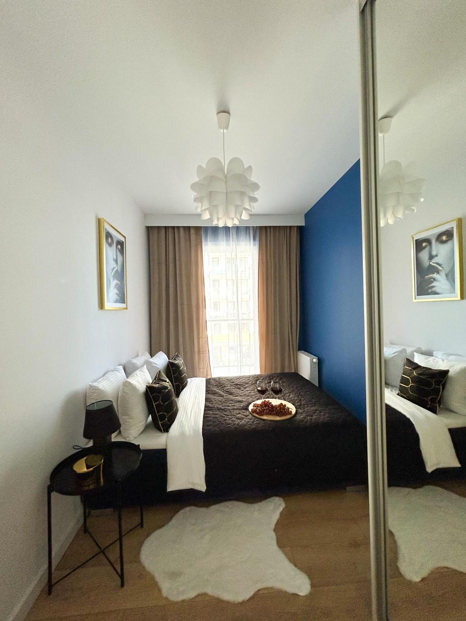 Lumina Stylish 3-Room Apart With Balcony Łódź Kültér fotó