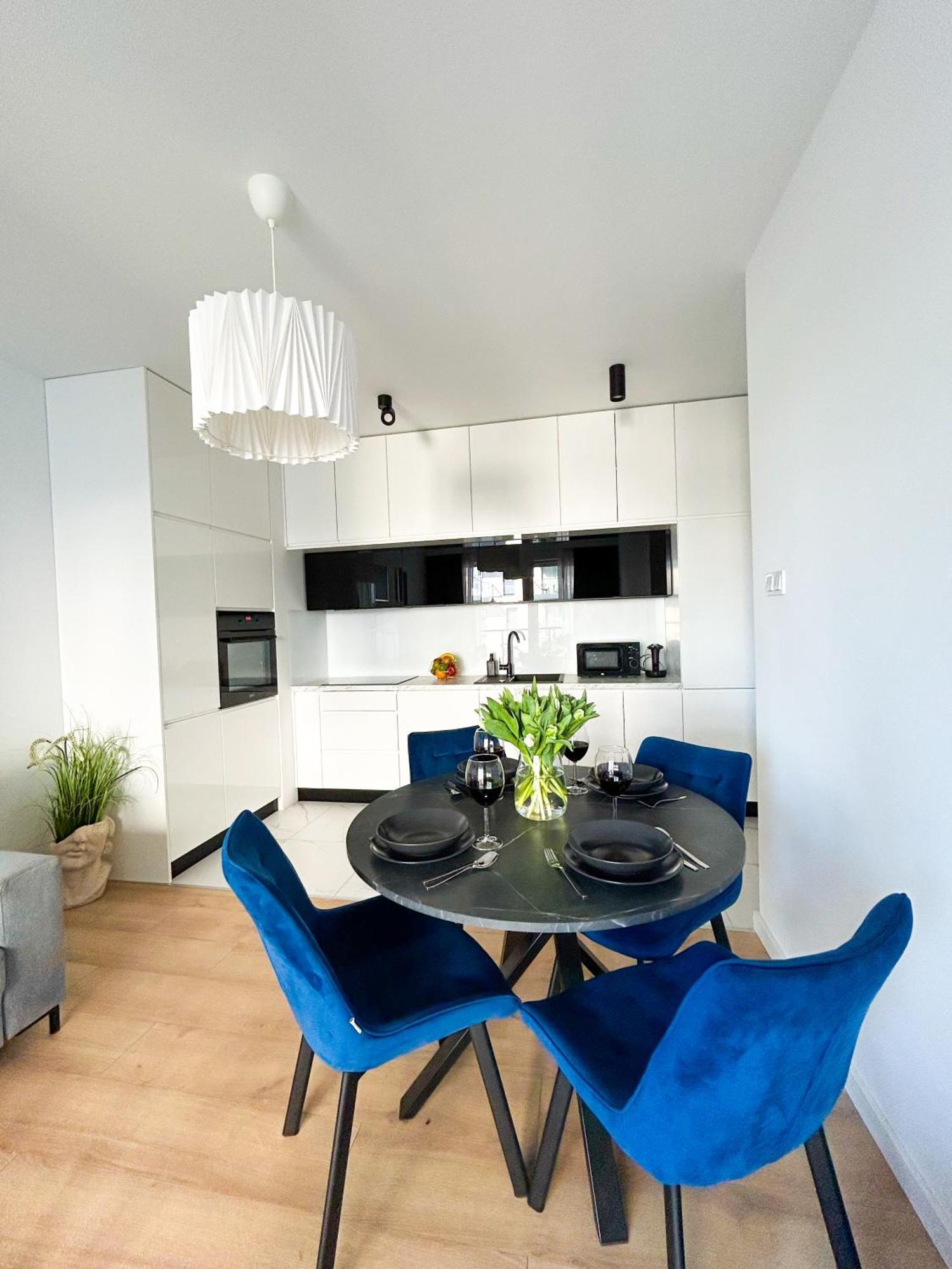 Lumina Stylish 3-Room Apart With Balcony Łódź Kültér fotó