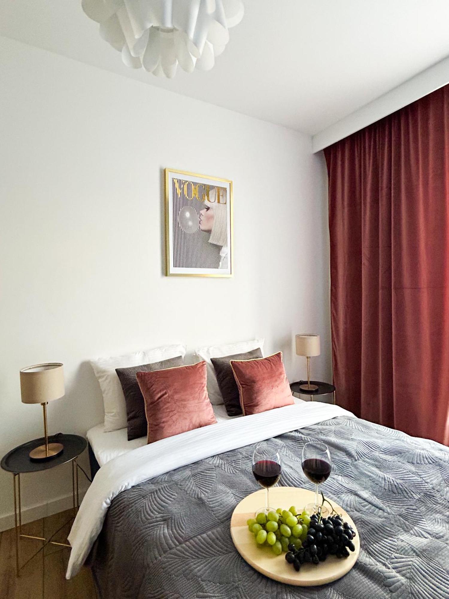 Lumina Stylish 3-Room Apart With Balcony Łódź Kültér fotó